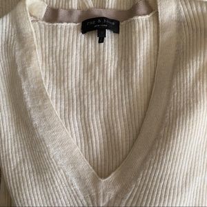 Rag & Bone Ribbed Alpaca/wool V-Neck Sweater sz M